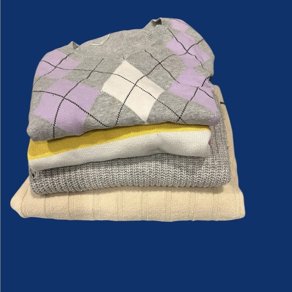Sweater Weather 4-Seater Bundle – Sizes L & XL - Picture 6 of 9